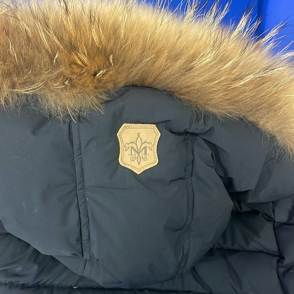 Mackage women’s jacket size Large. - Picture 5 of 7
